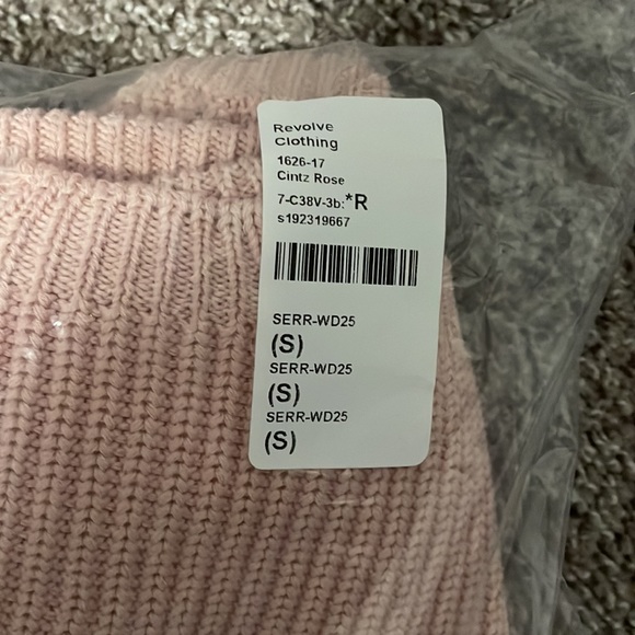 SER.O.YA Lola Dress in Cintz Rose - Picture 5 of 7